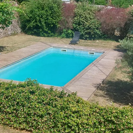 Aux Cigales Du Mazet * Branoux-les-Taillades